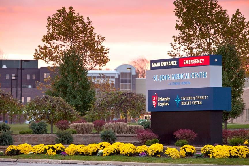 Exterior photo of UH St. John Medical Center