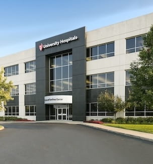 Thumbnail image of the UH Customer Services Center building.