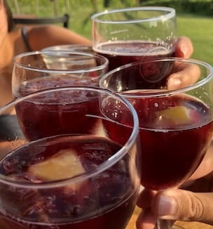 Thumbnail image of wine glasses.
